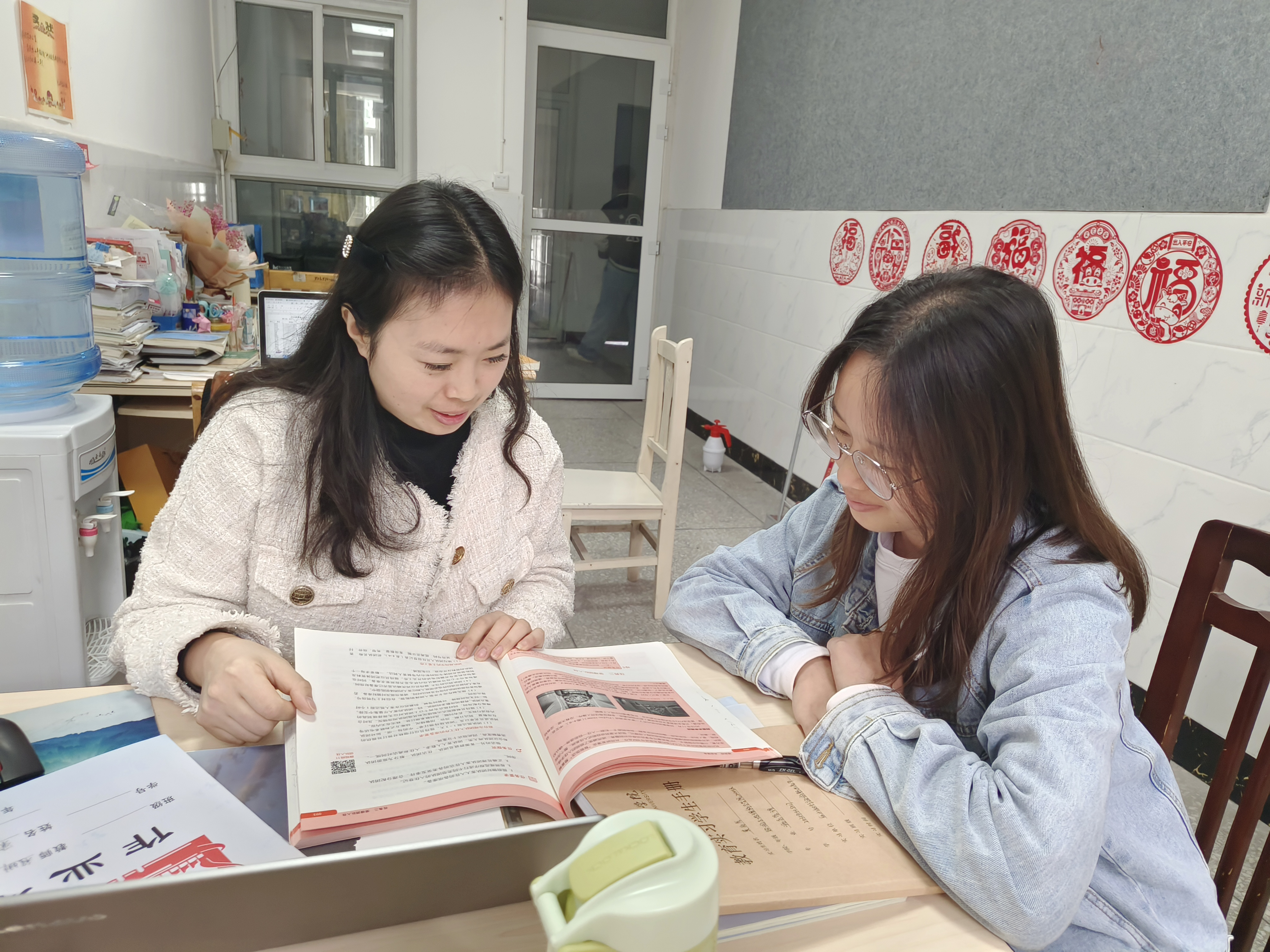 莫yq圖片2.png